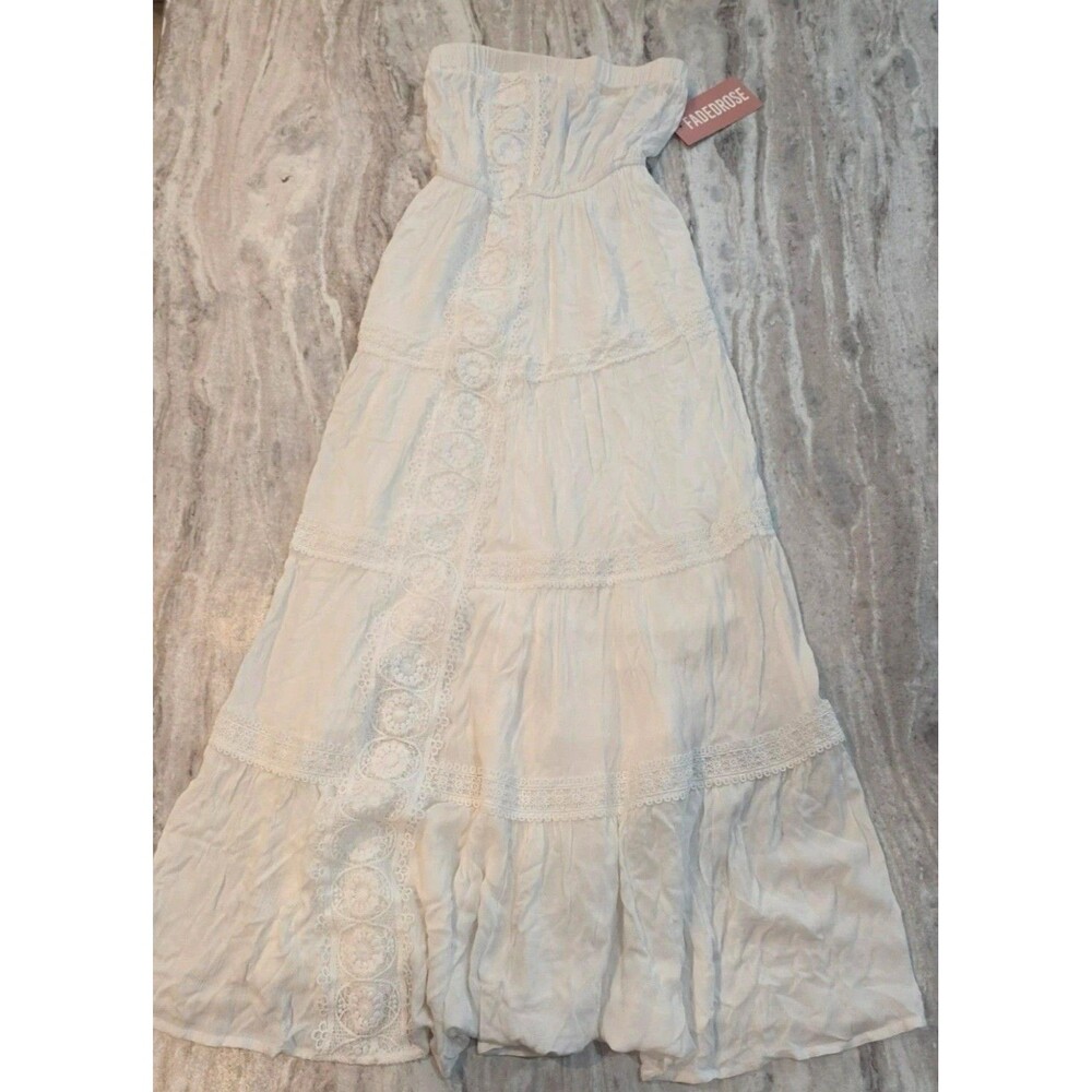 Fadedrose White Ivory Boho Maxi Dress Size S NWT Embroidered Lace Tiered